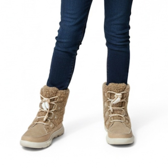 Sorel Youth Explorer Joan Cozy Tan adjustable boots size 2 - Picture 2 of 7